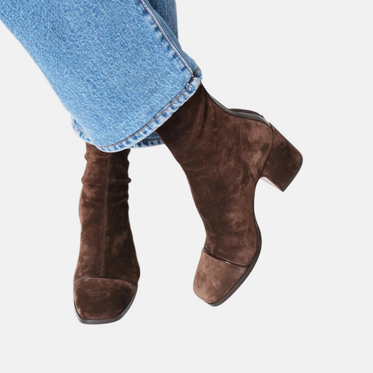 Ava | Botines Elegantes con Tacón Cuadrado