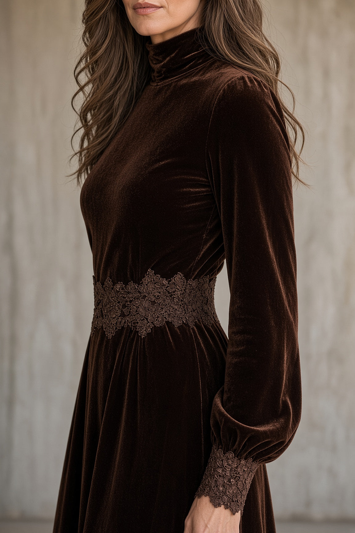 Giselle | Vestido largo con ribetes de encaje