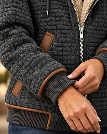Beth | Chaqueta Acolchada con Capucha, Cremallera y Forro de Borrego