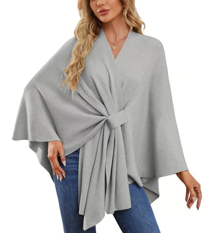 Maegan | Elegante chal tipo poncho con suave apertura frontal