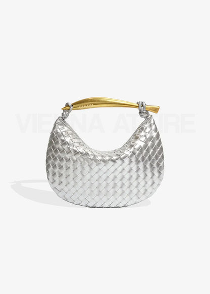 Alejandra – Bolso trenzado con asa dorada